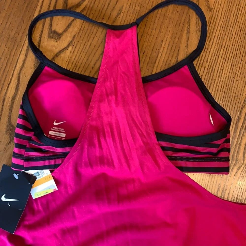 Nike nwt $78